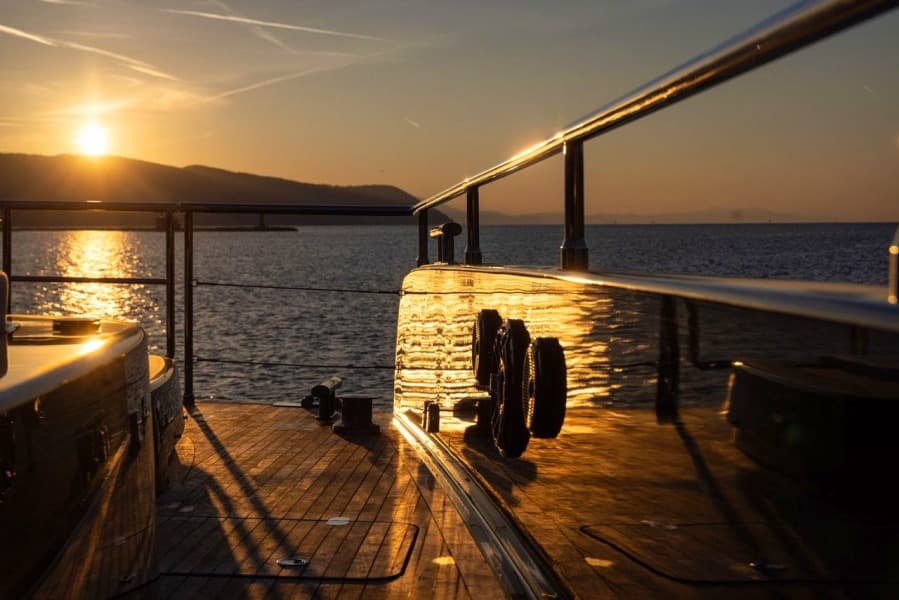 2025 SUNREEF YACHTS Sunreef 100 Power