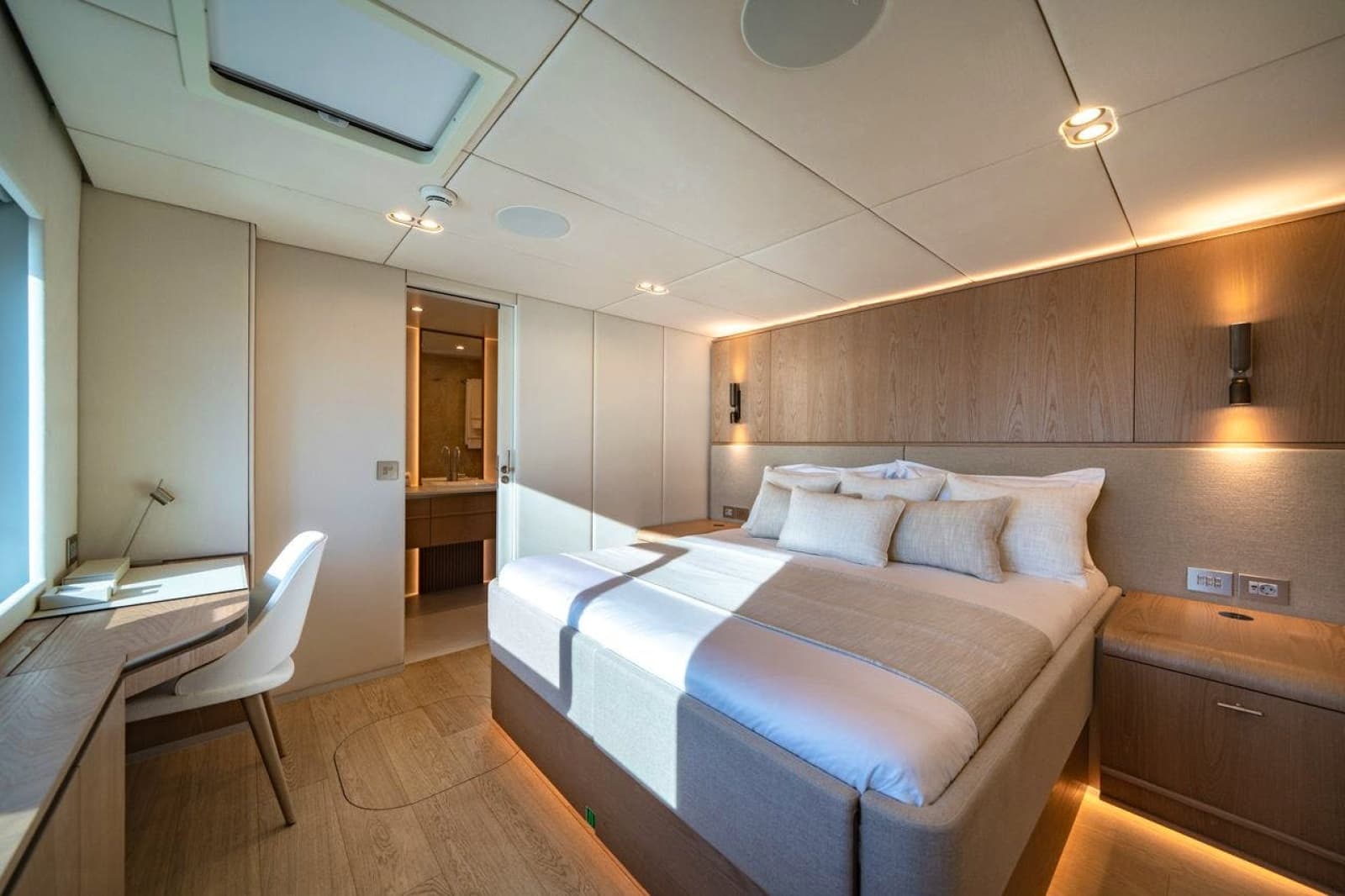 2025 SUNREEF YACHTS Sunreef 100 Power - Photo 44