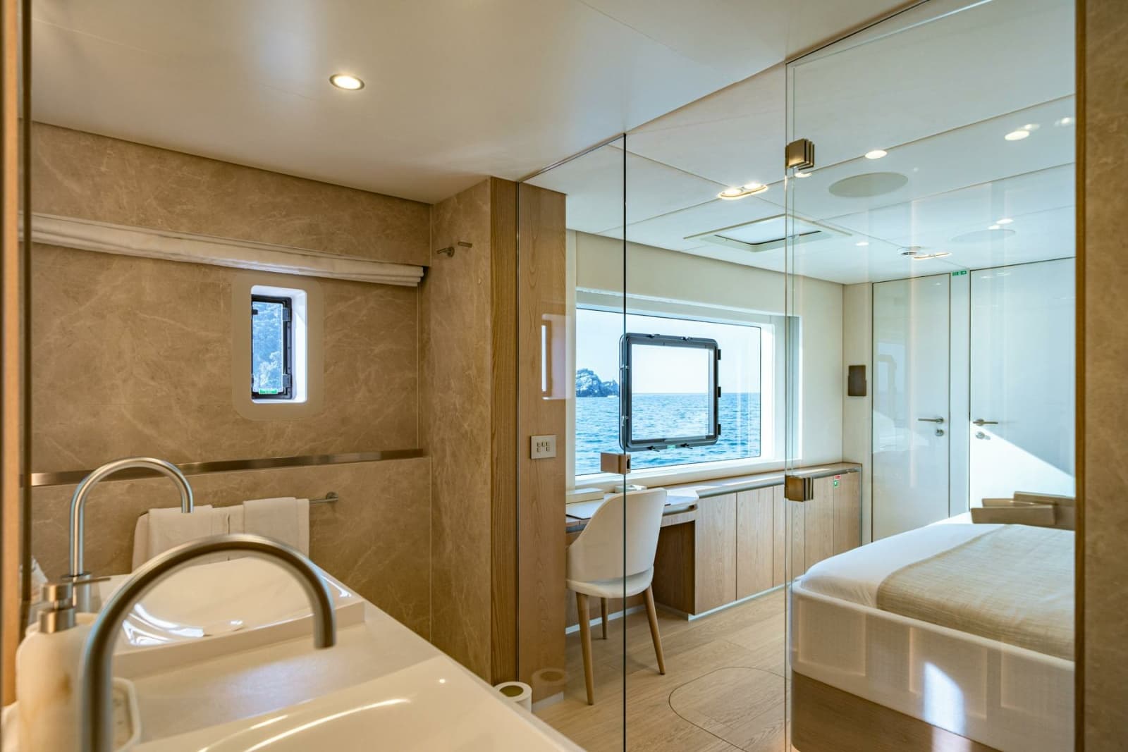 2025 SUNREEF YACHTS Sunreef 100 Power - Photo 43