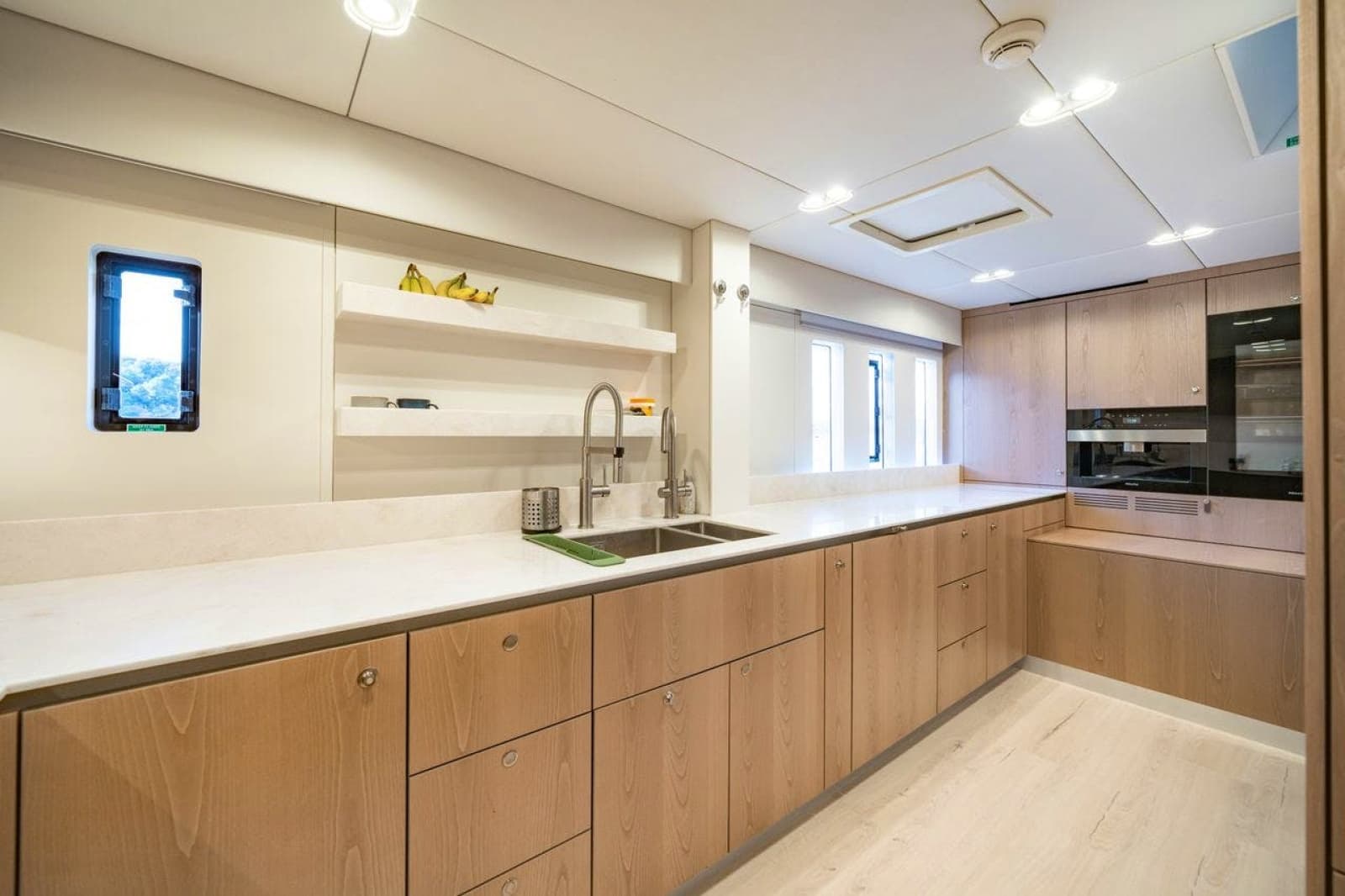 2025 SUNREEF YACHTS Sunreef 100 Power - Photo 54