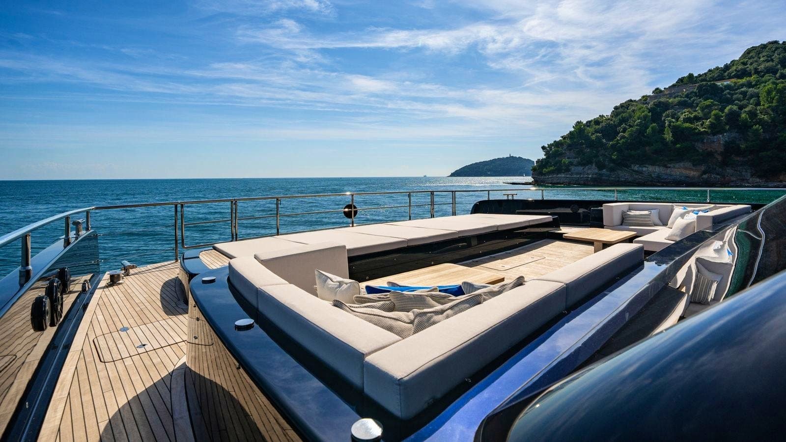 2025 SUNREEF YACHTS Sunreef 100 Power - Photo 12