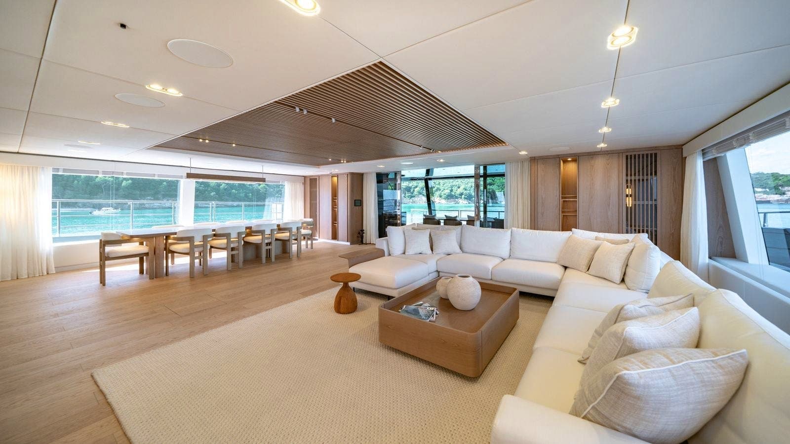 2025 SUNREEF YACHTS Sunreef 100 Power - Photo 24