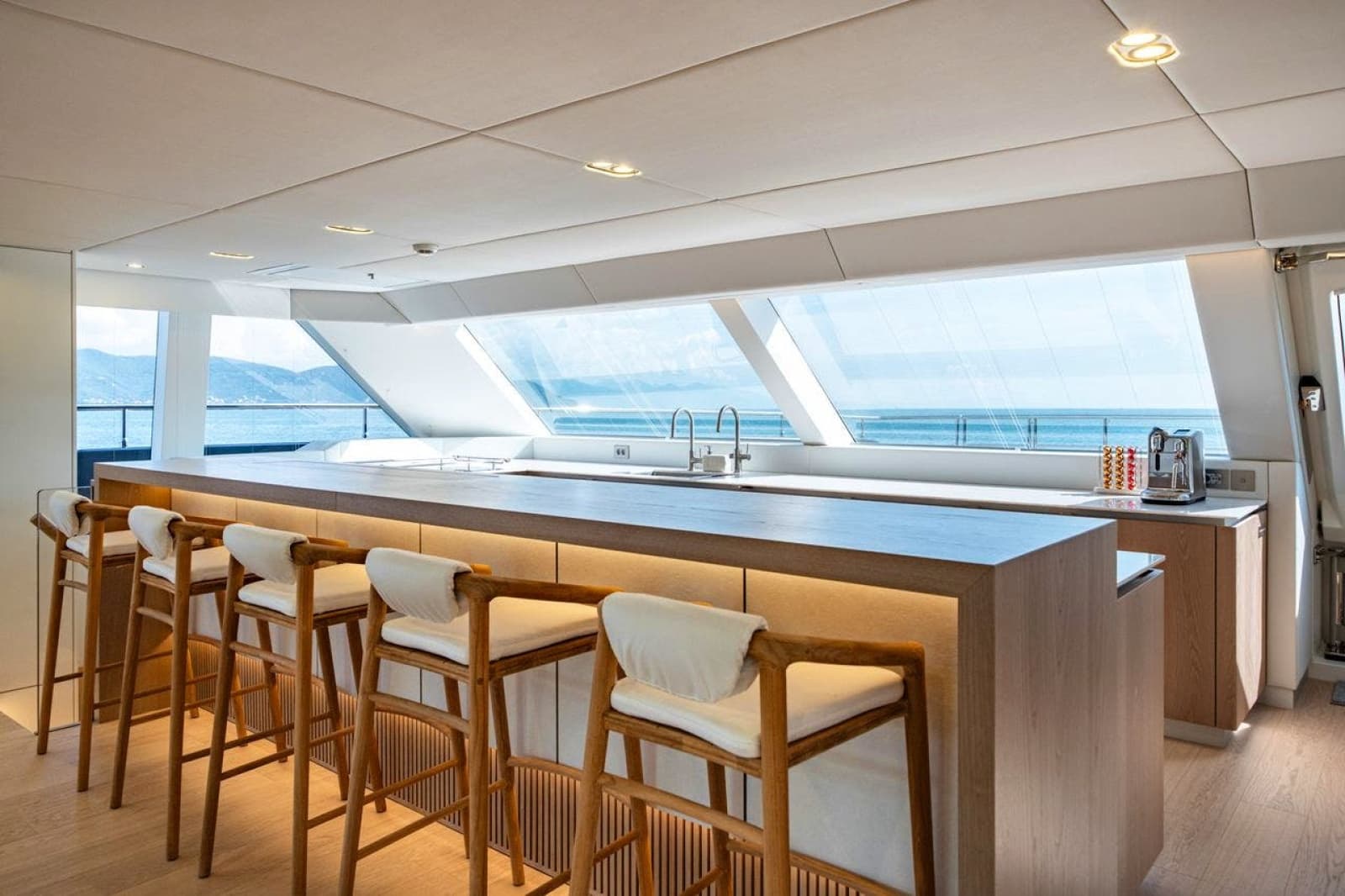 2025 SUNREEF YACHTS Sunreef 100 Power - Photo 32