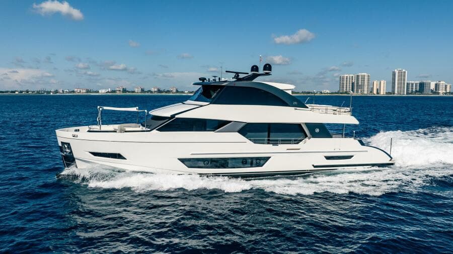 2021 Ocean Alexander 27 Explorer