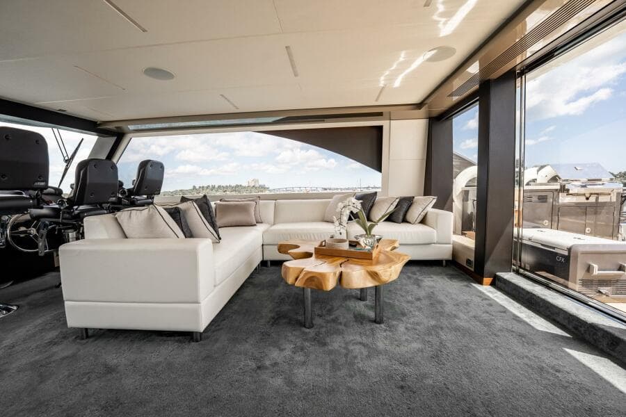 2021 Ocean Alexander 27 Explorer