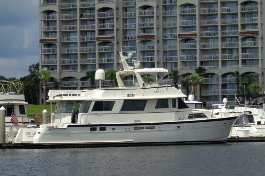 1987 Hatteras 70 Cockpit Motor Yacht