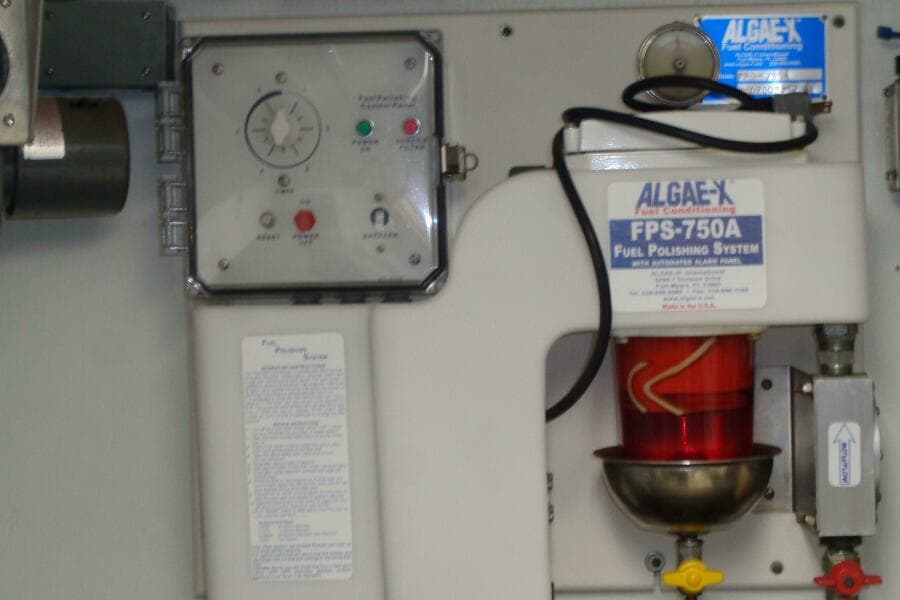 1987 Hatteras 70 Cockpit Motor Yacht