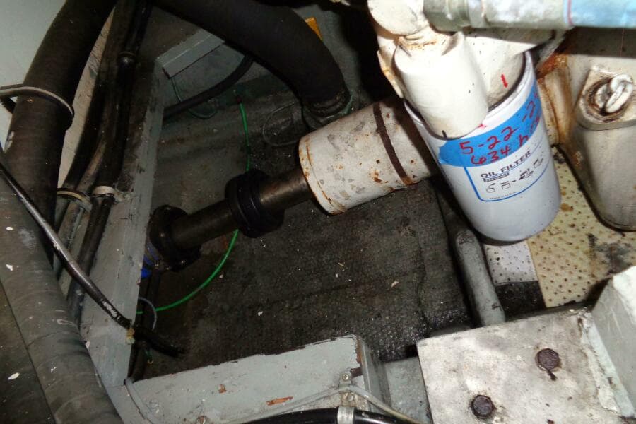 1987 Hatteras 70 Cockpit Motor Yacht