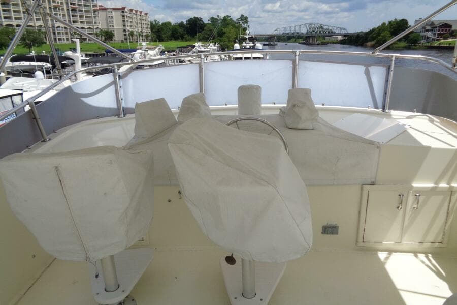 1987 Hatteras 70 Cockpit Motor Yacht