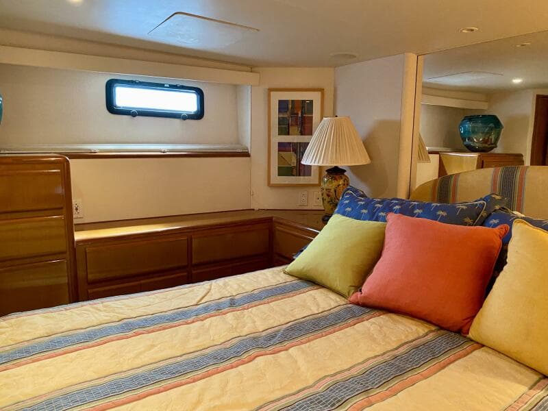 Master Stateroom Bed