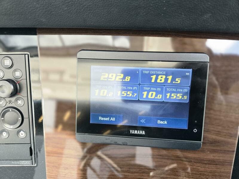 2022 Chaparral 280 OSX