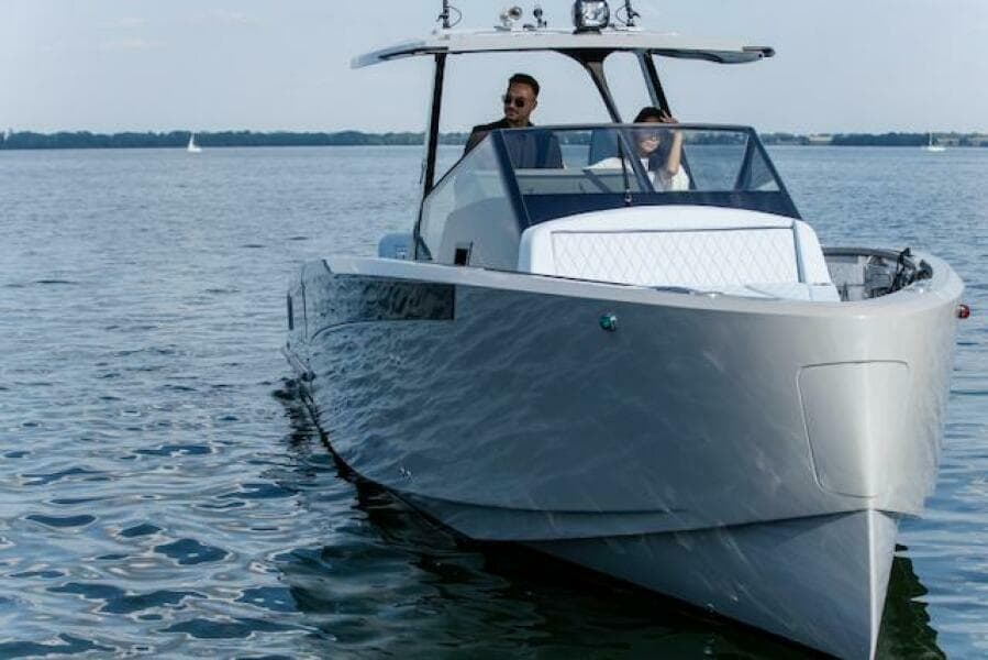 2026 Virtue V10 T-Top - Photo 2