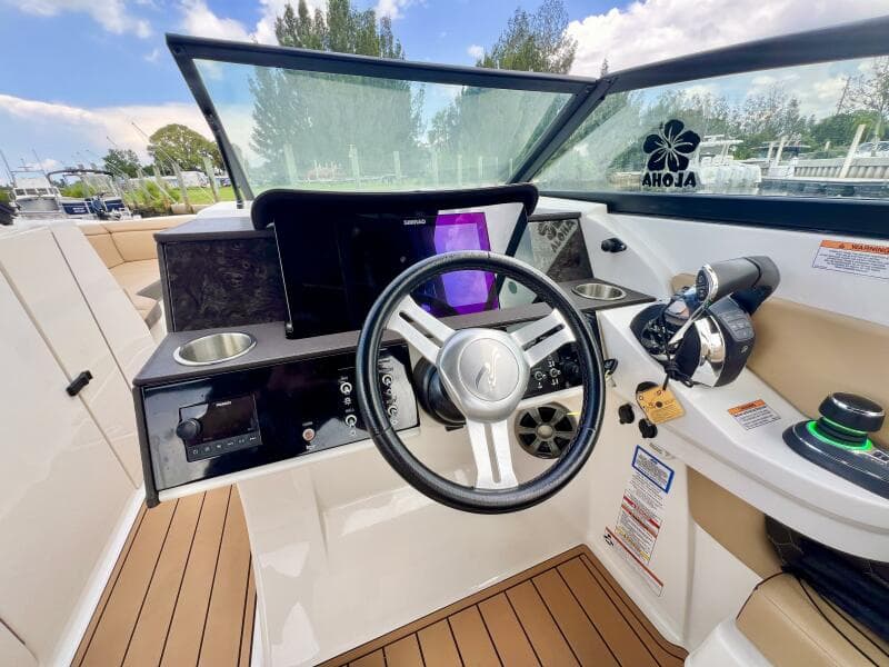 2019 Sea Ray SDX 290 OB