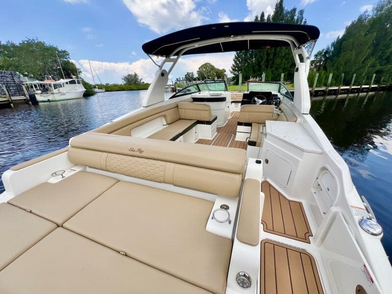 2019 Sea Ray SDX 290 OB