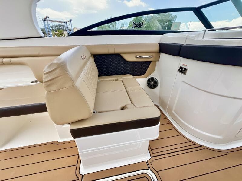 2019 Sea Ray SDX 290 OB