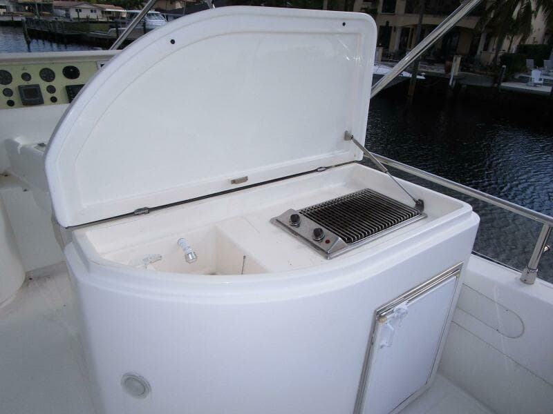 Flybridge Wet Bar   