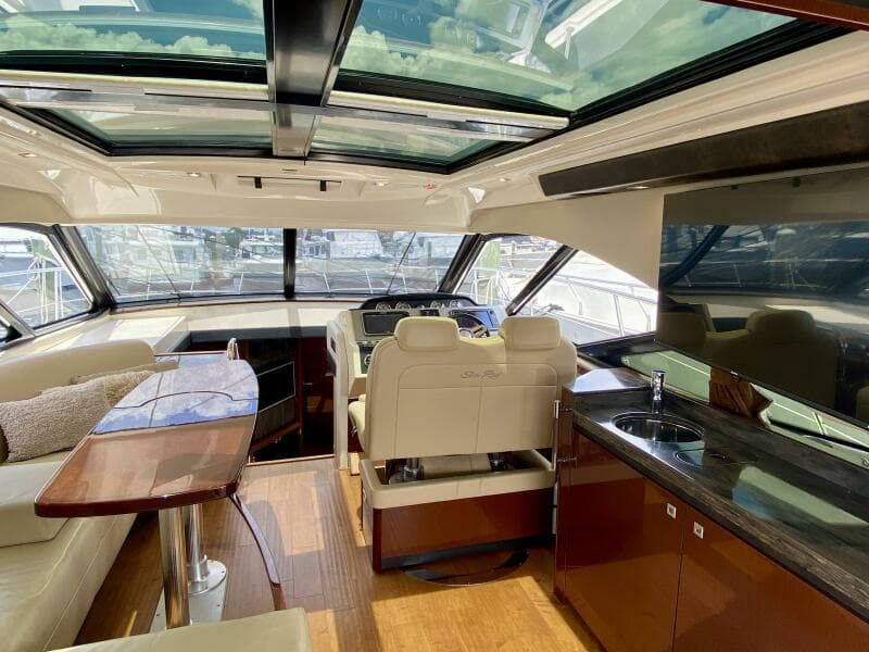 Salon Facing Forward