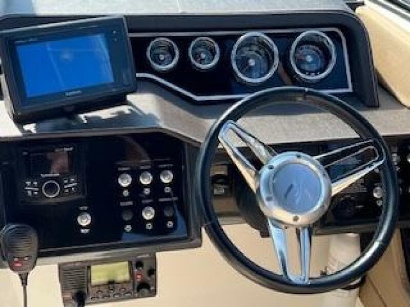 2016 Sea Ray 280 SLX