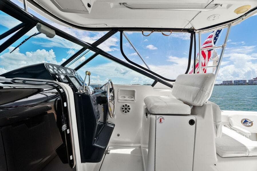 2003 Tiara Yachts 3100 Open LE