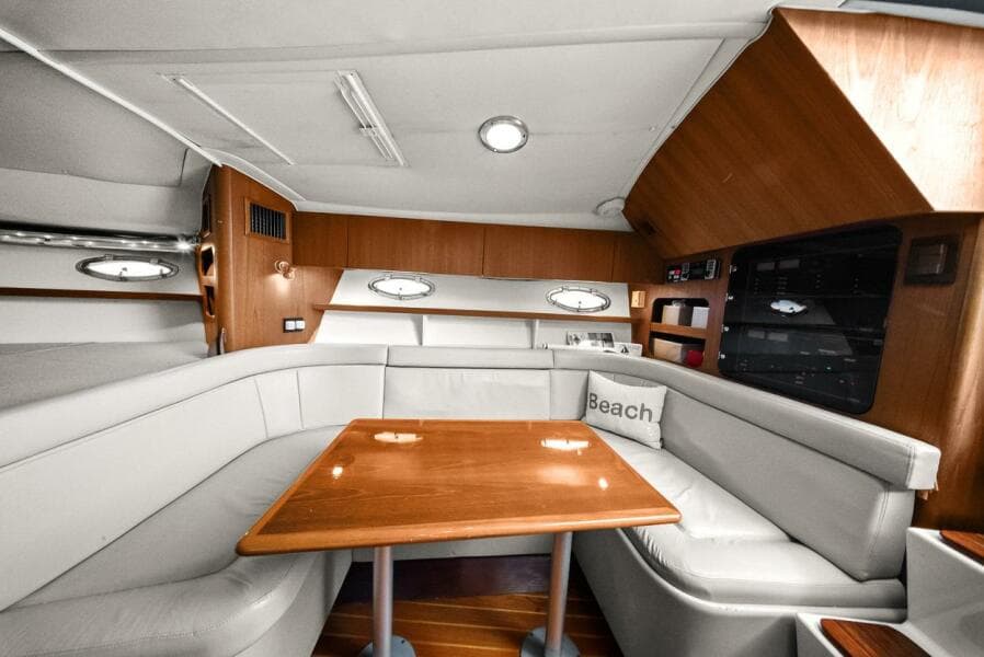 2003 Tiara Yachts 3100 Open LE