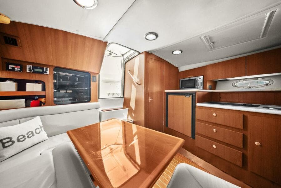 2003 Tiara Yachts 3100 Open LE