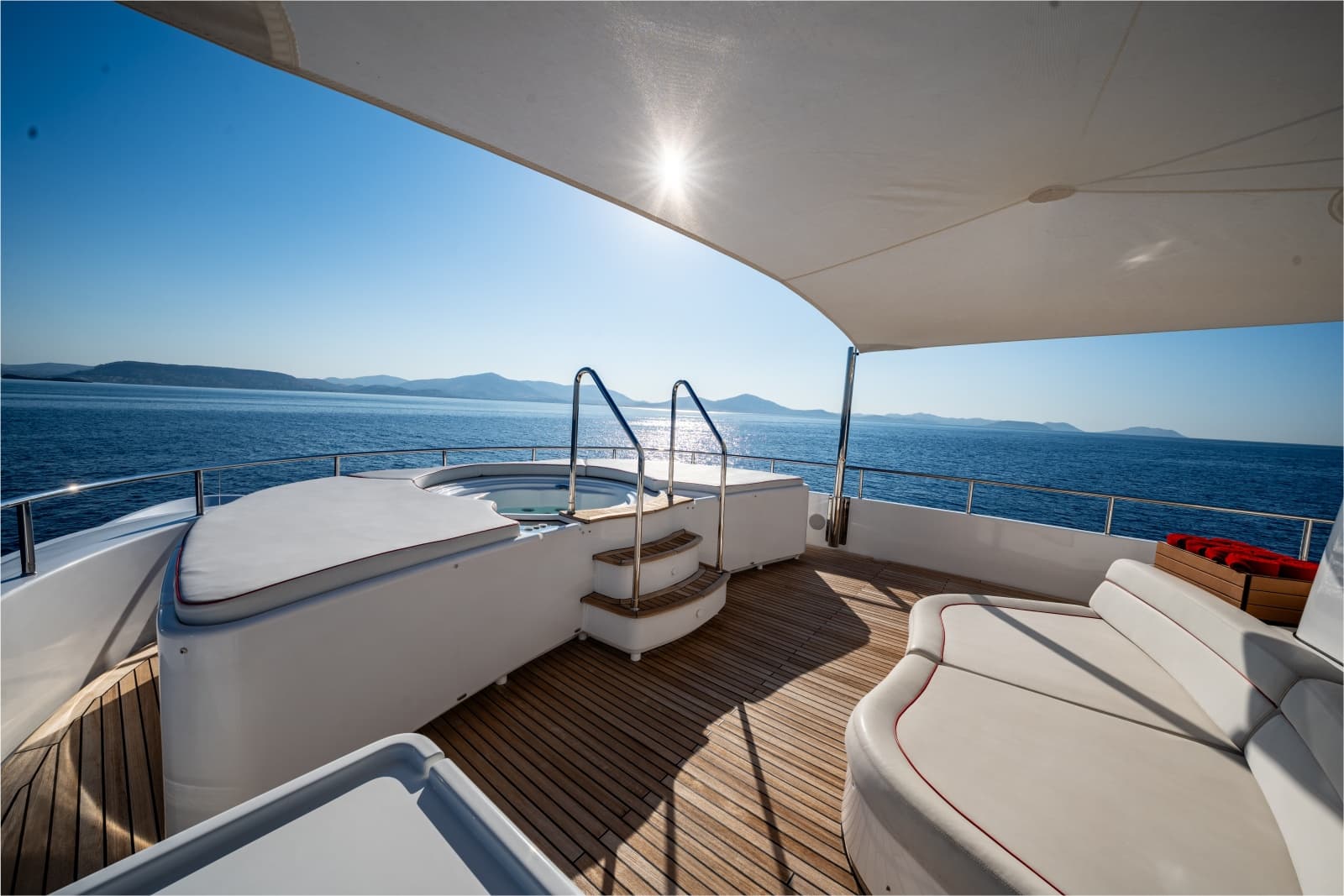 2007 CRN Pilothouse - Photo 48