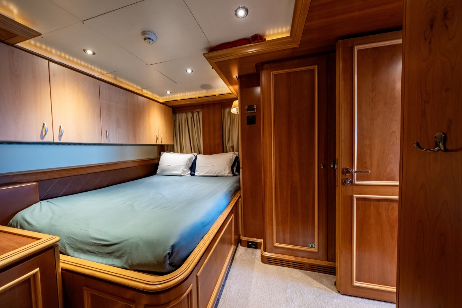 2007 CRN Pilothouse - Photo 39