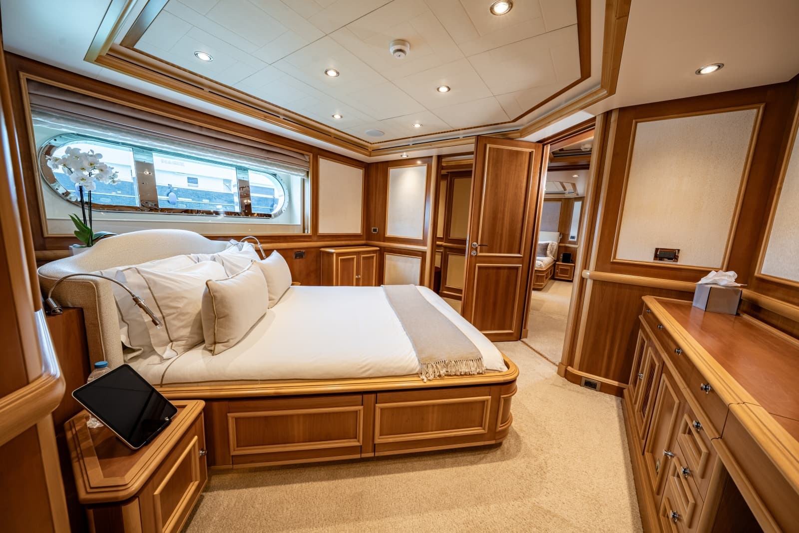 2007 CRN Pilothouse - Photo 26