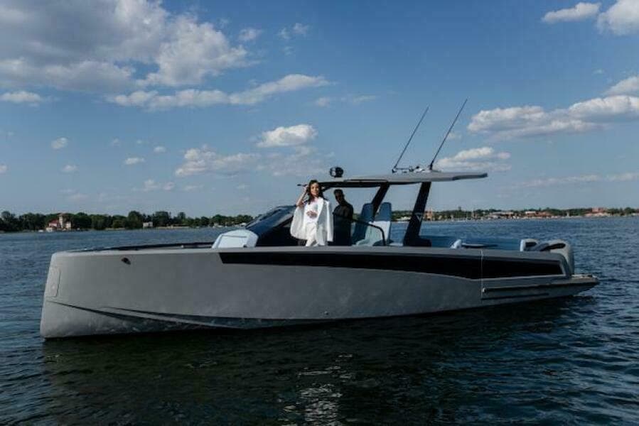2026 Virtue V10 T-Top - Photo 4