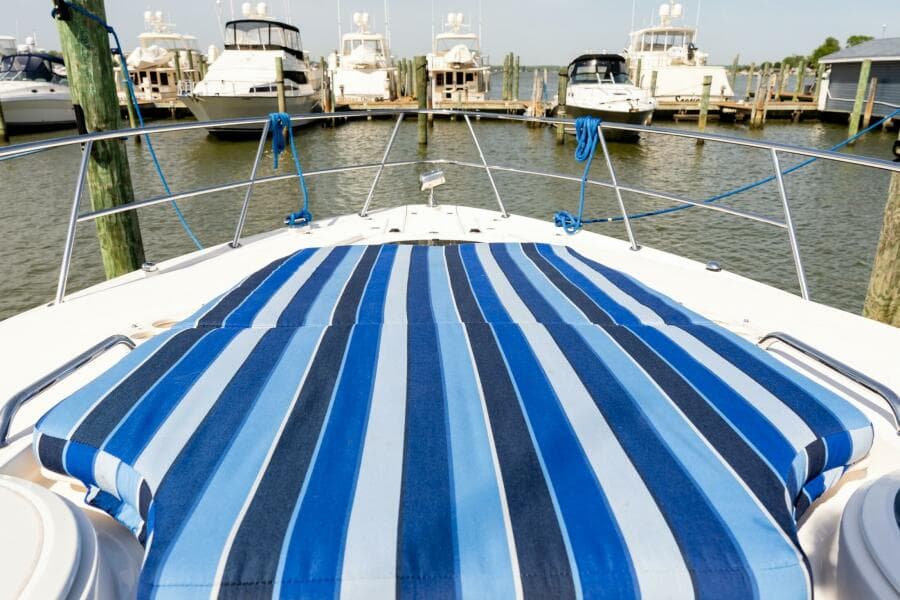 2008 Regal Commodore 4060