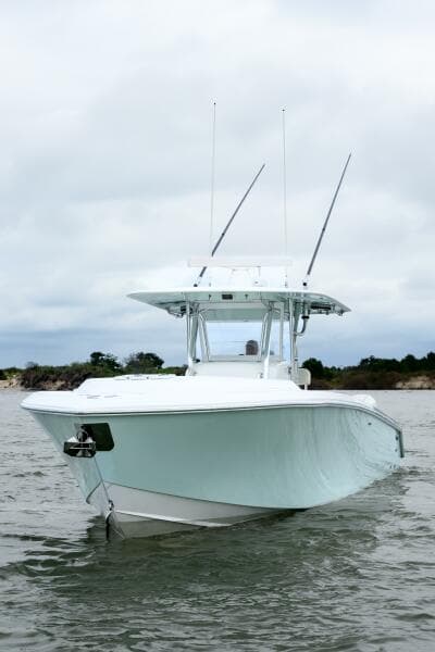 2008 Venture 39 Cuddy