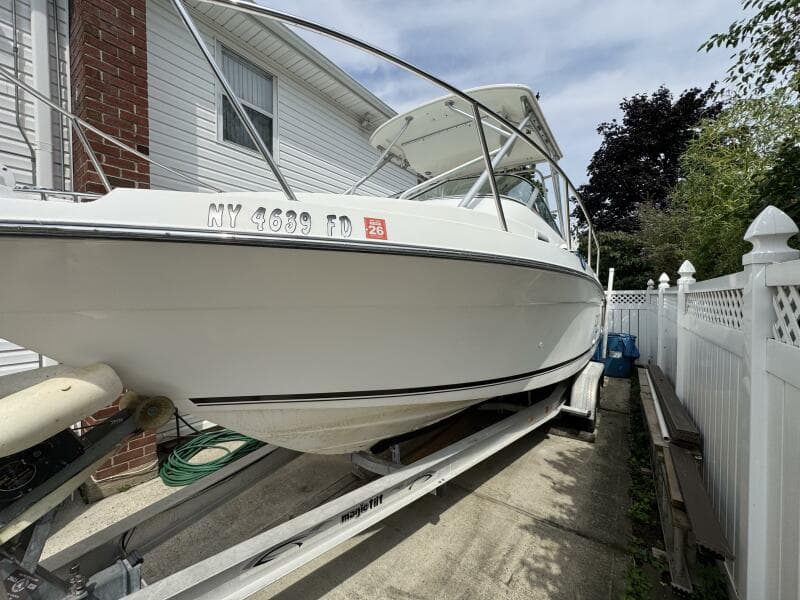 1999 Robalo 2640