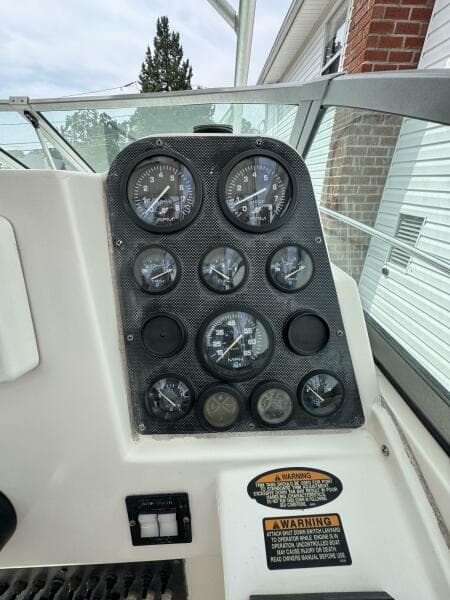 1999 Robalo 2640