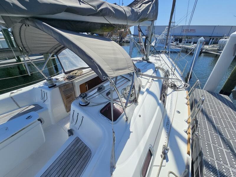 2009 Beneteau Cyclades 43.3
