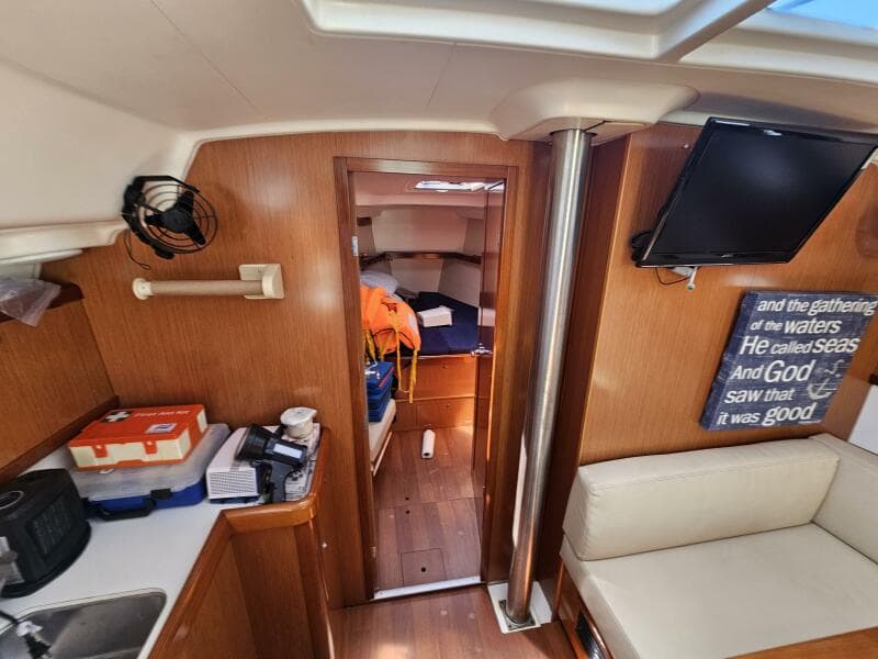 2009 Beneteau Cyclades 43.3