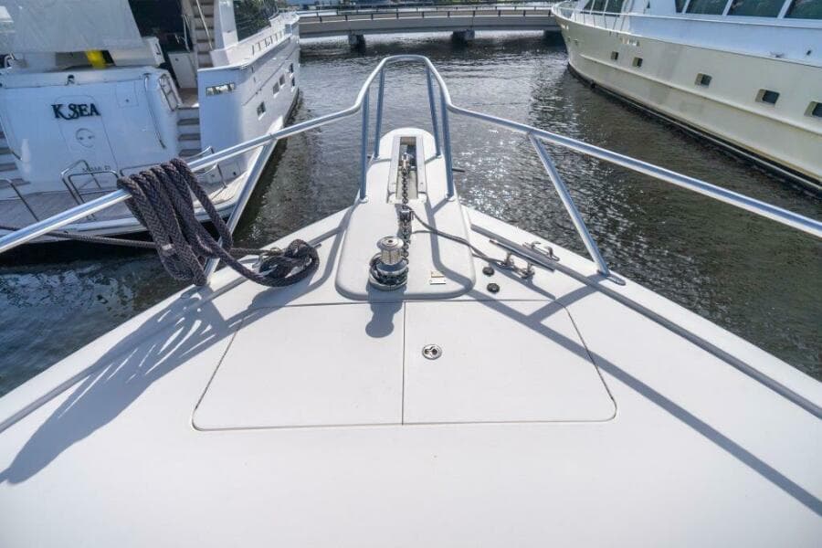 2015 Viking 66 No Collars - Bow