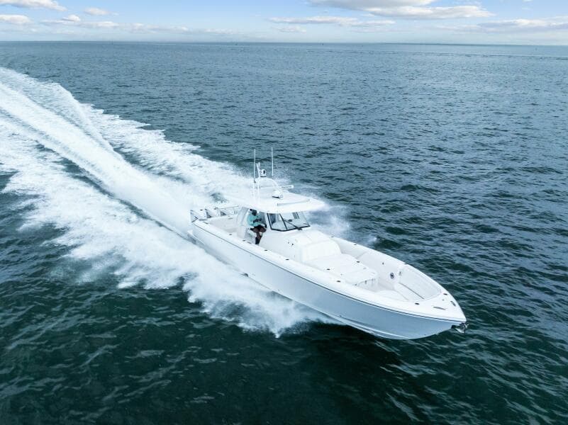 2020 Intrepid 400 CC - Profile