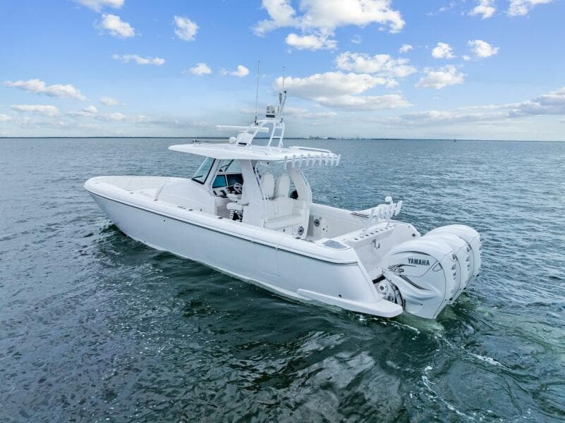 2020 Intrepid 400 CC - Profile