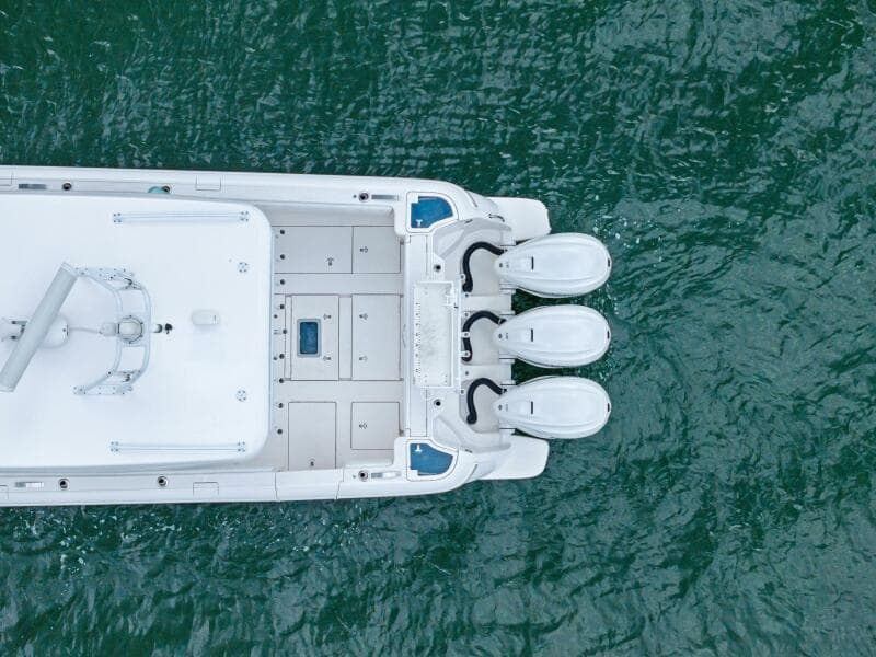 2020 Intrepid 400 CC - Profile