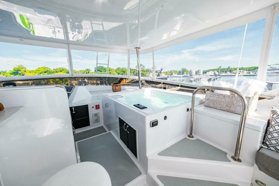 Flybridge Access to Hot Tub  