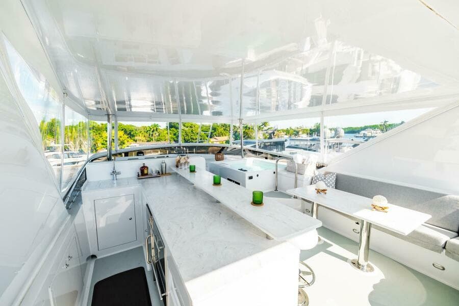 Flybridge Bar  