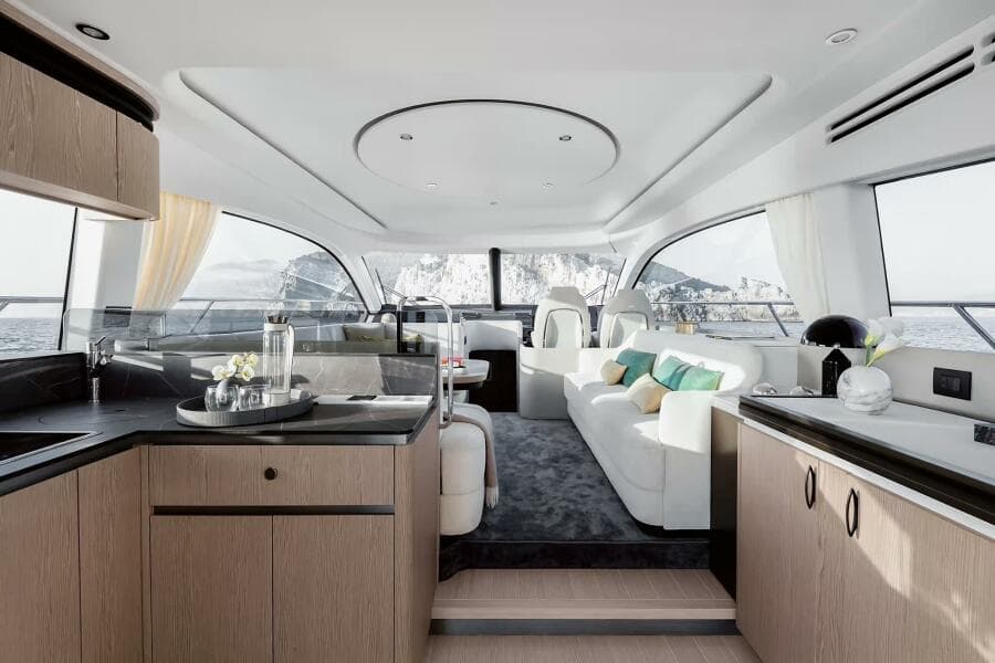 2025 Azimut Fly 53