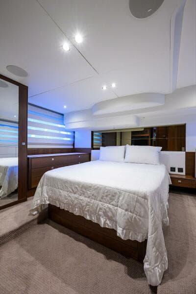 Princess F49 Chill- Master Stateroom