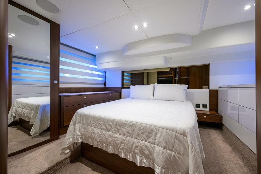 Princess F49 Chill- Master Stateroom