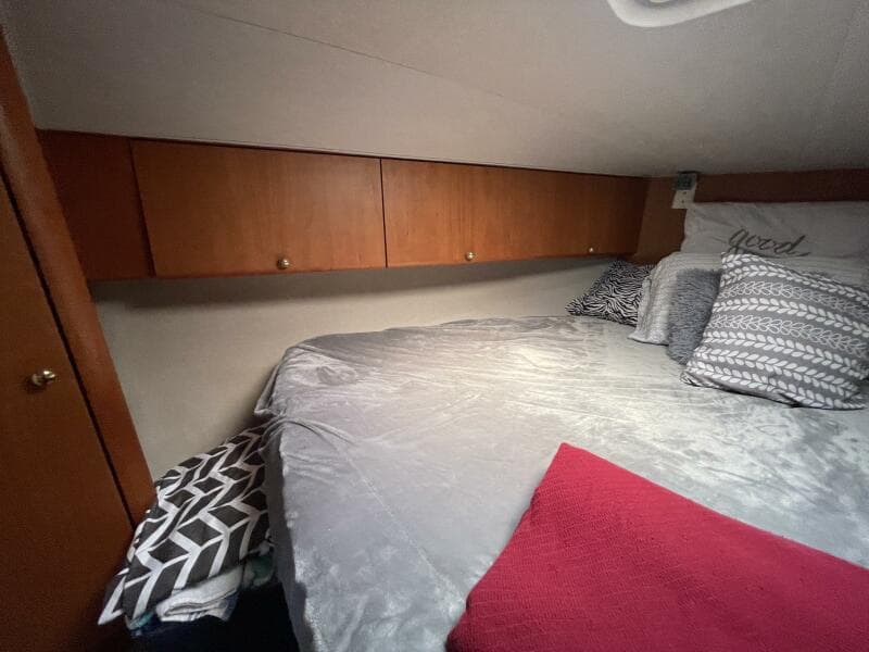 1994 Silverton 34 Motor Yacht