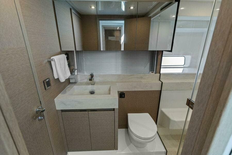 2022 59 Prestige Flybridge - How Sweet It Its - VIP Head