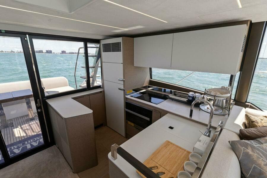 2022 59 Prestige Flybridge - How Sweet It Its - Galley