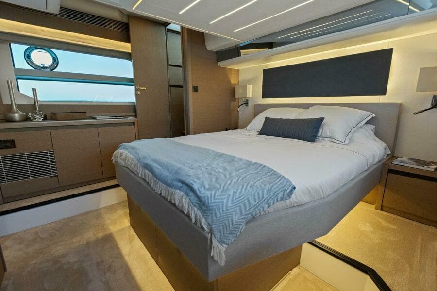 2022 59 Prestige Flybridge - How Sweet It Its - Master Stateroom