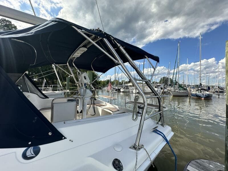 2006 Hunter 38
