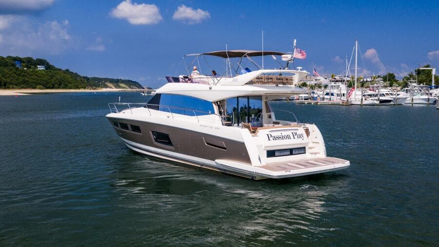 2014 Prestige 550 Flybridge
